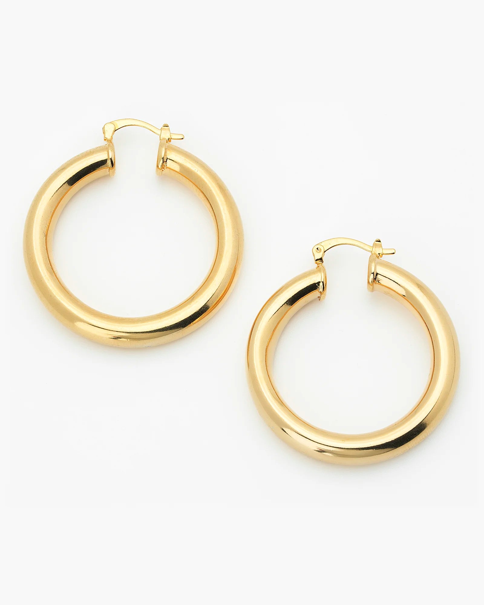 Thick Lever Back Hoop Earrings in 18K Gold