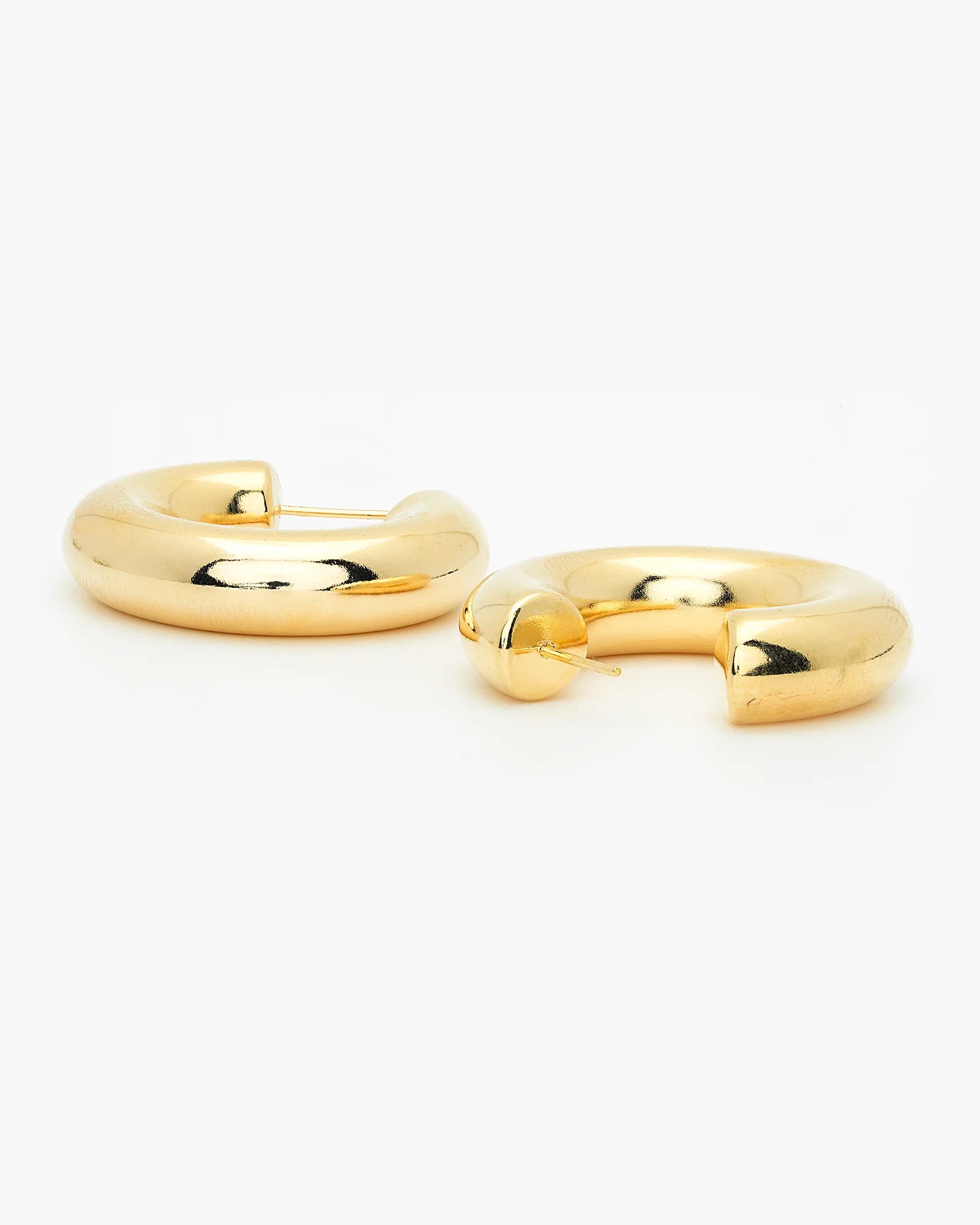 Bold and Stylish Thick Chunky Hoops in 18K Gold