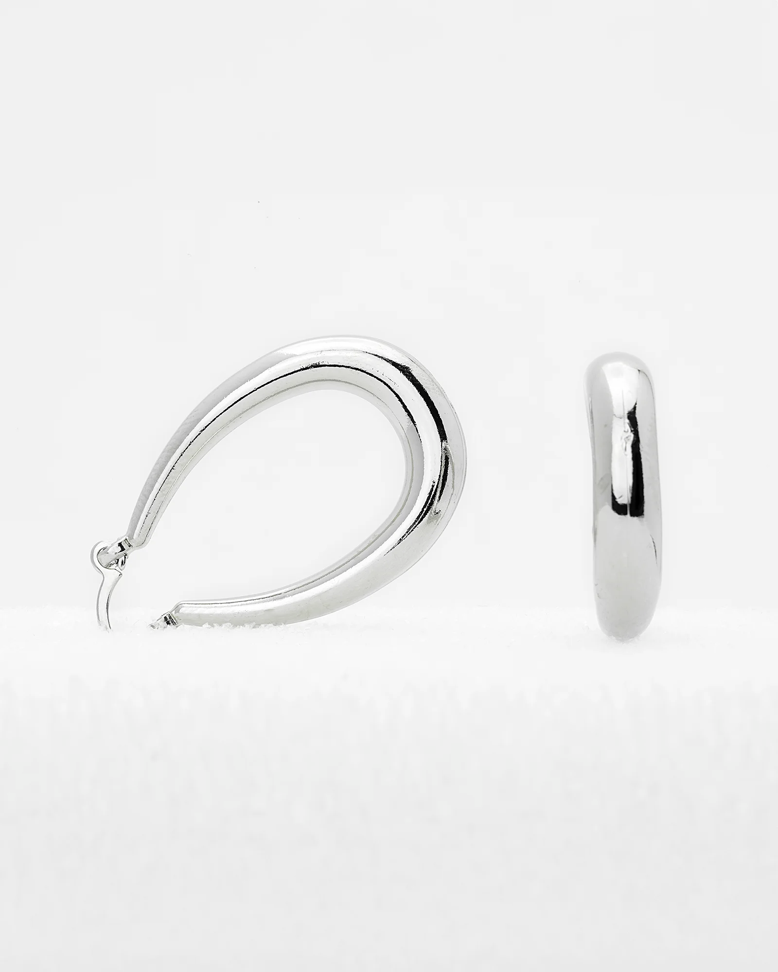 Chic Oval Thick Lever Back Hoop