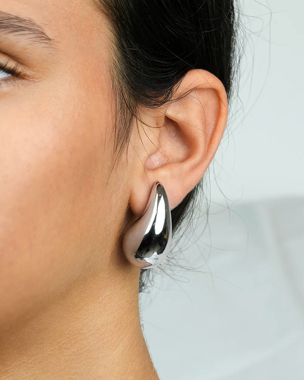 Model Image Large Statement Teardrop Earrings Silver Plated ES2400049